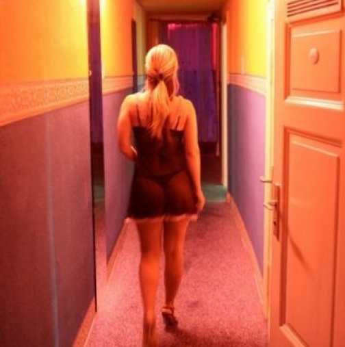 Секс Проституток В 15 Лет