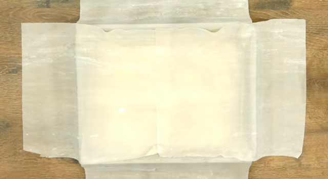  баница с подготвени кори 