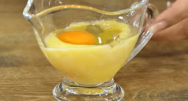  яйце в масло 