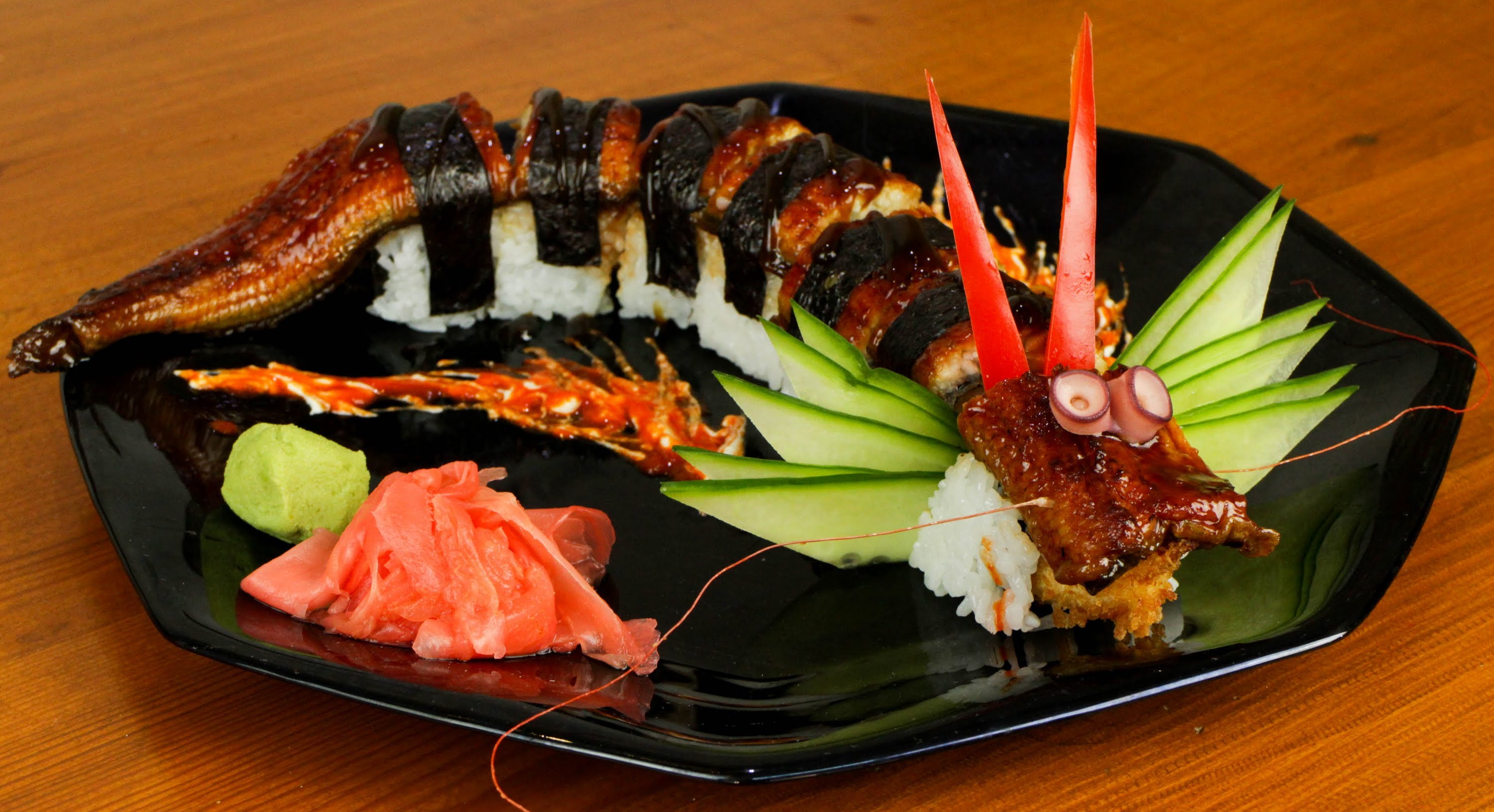 Dragon Roll sushi