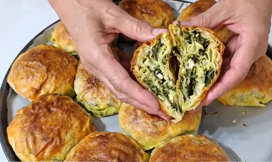 спаначени банички