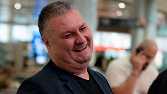 Боби Лазаров