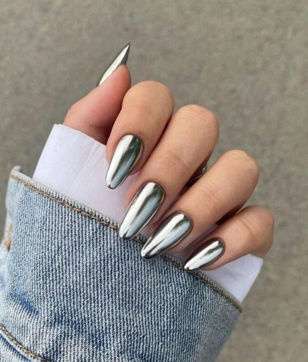 огледален маникюр металик