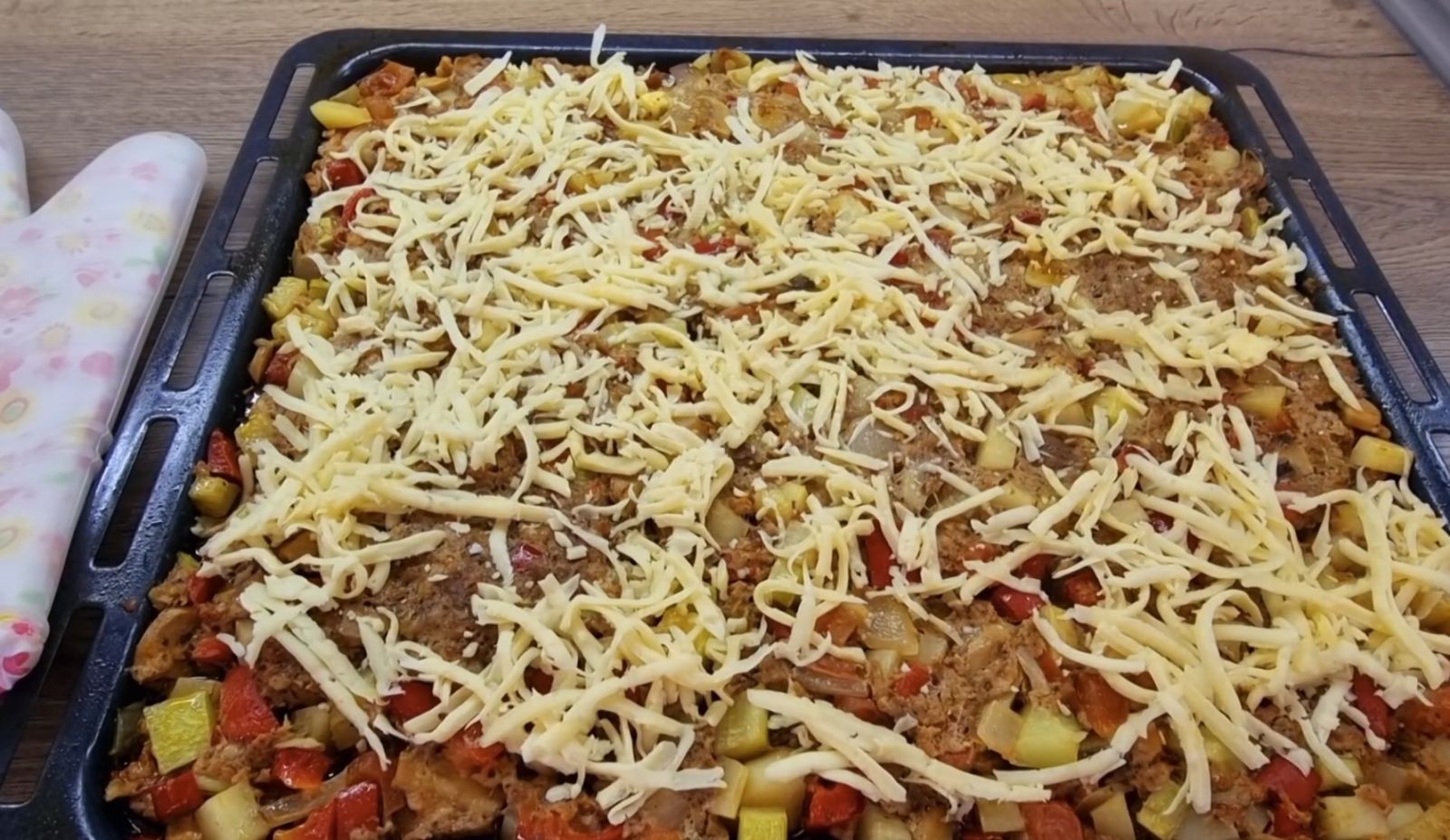 настърган кашкавал