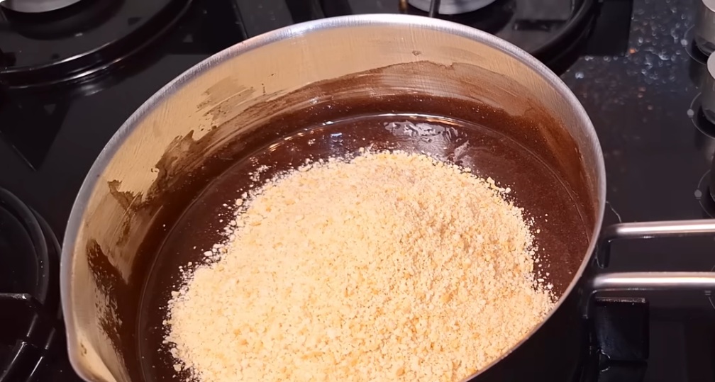 бисквити в шоколада