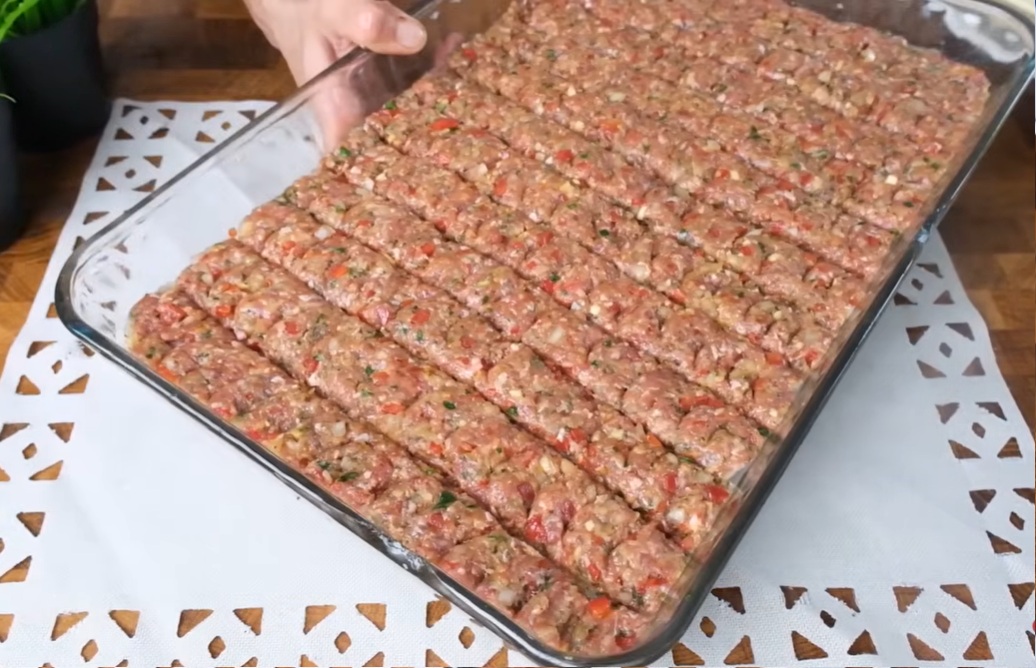 кебапчета преди печене