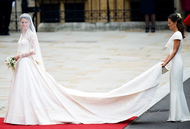 Кейт Мидълтън сватбена рокля
