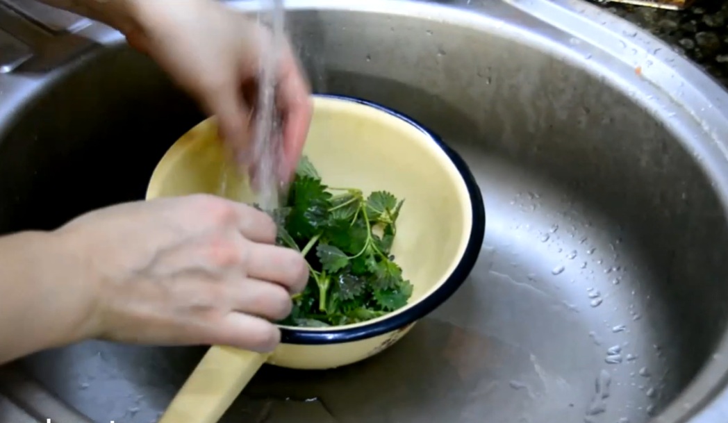 измиване коприва