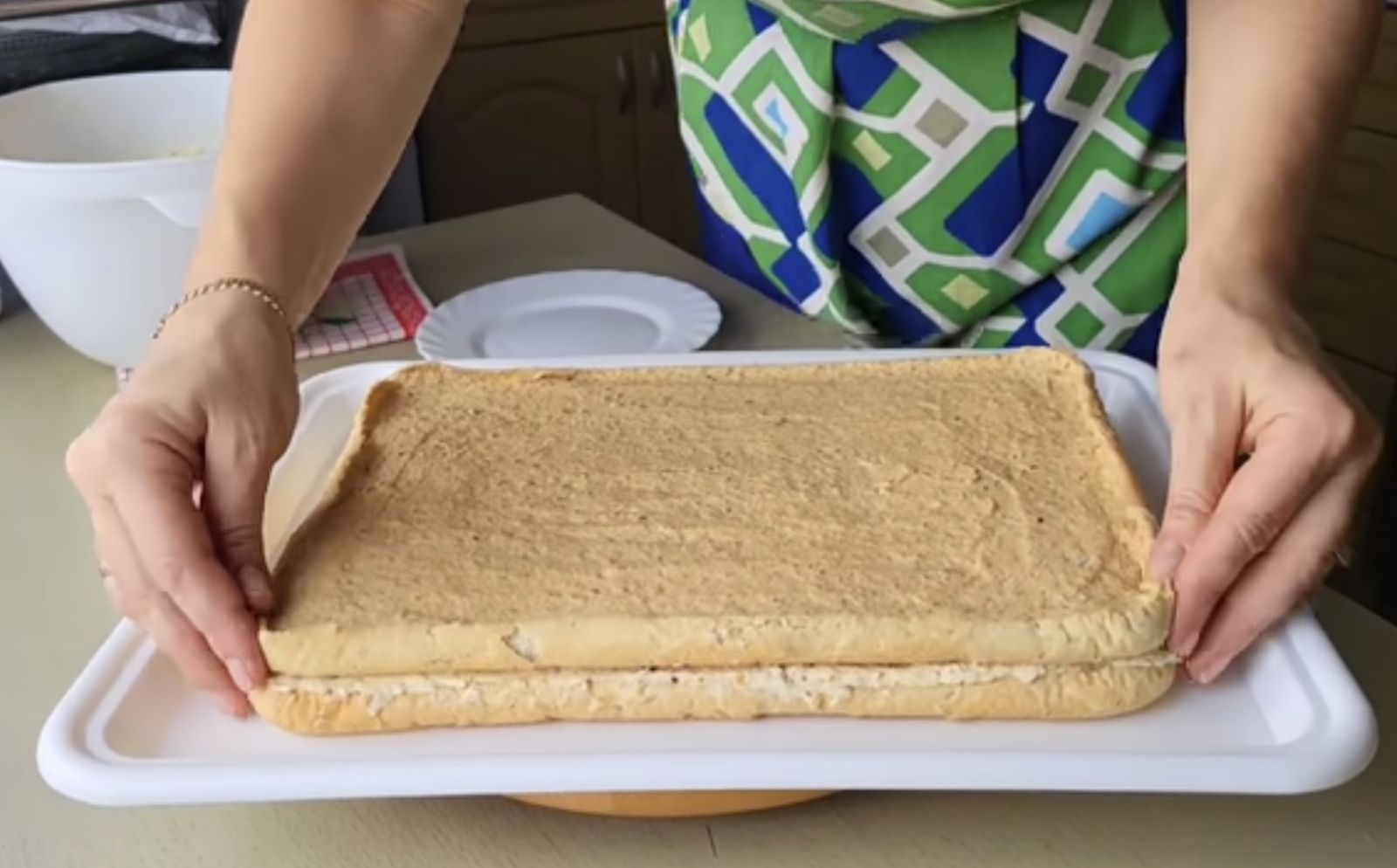 две кори с крем