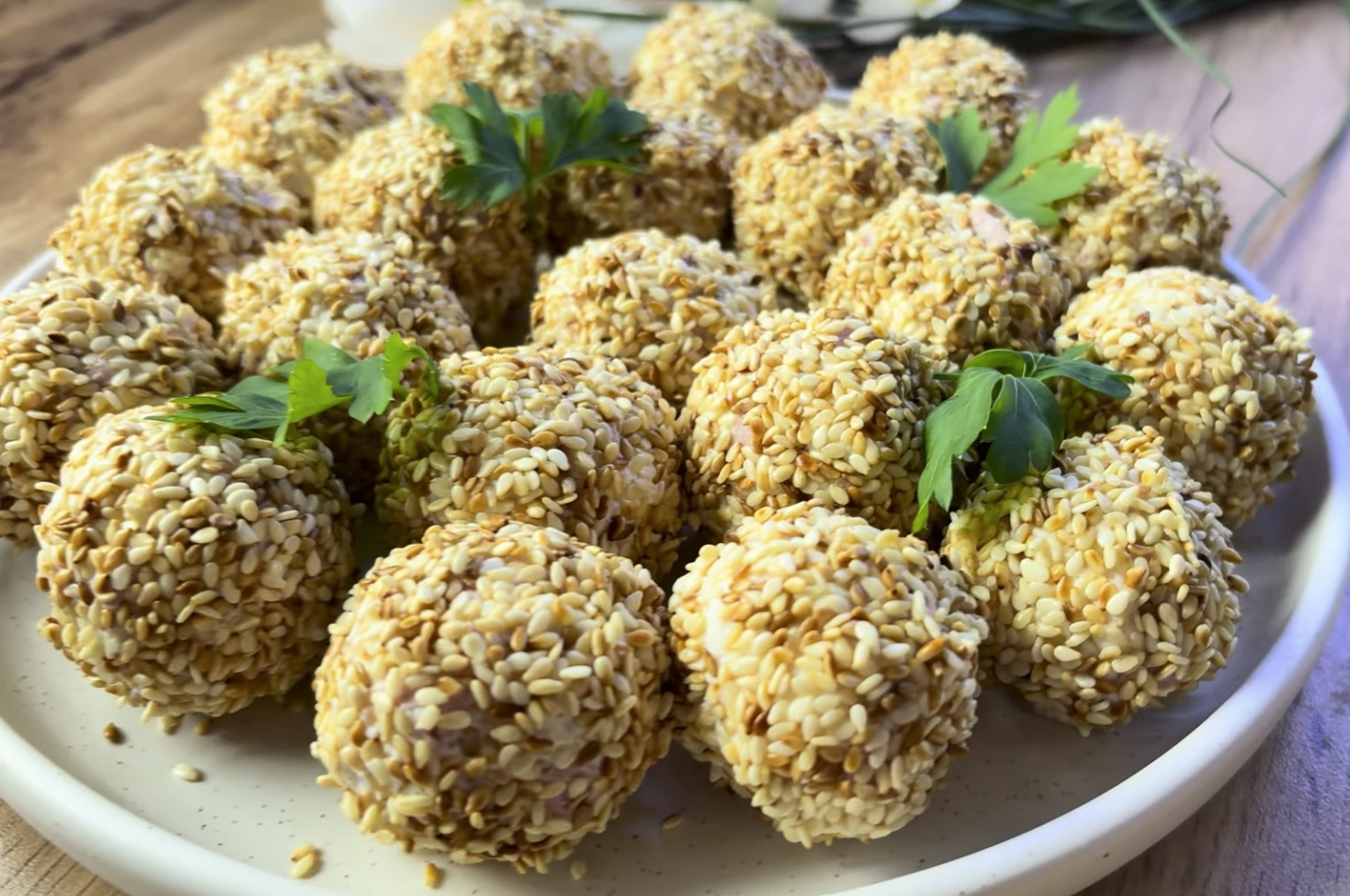 солени бонбони Рафаело