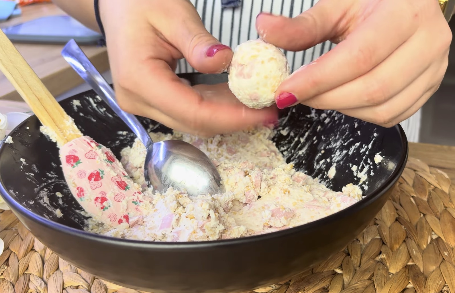 топче с шунка