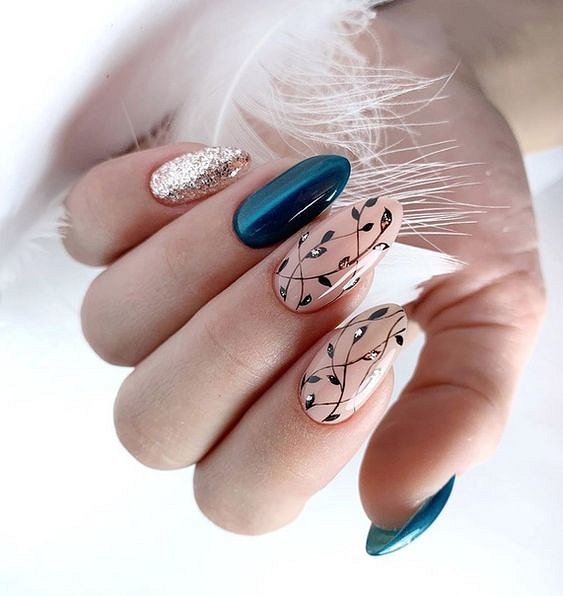 Стил и красота в дизайна на ноктите