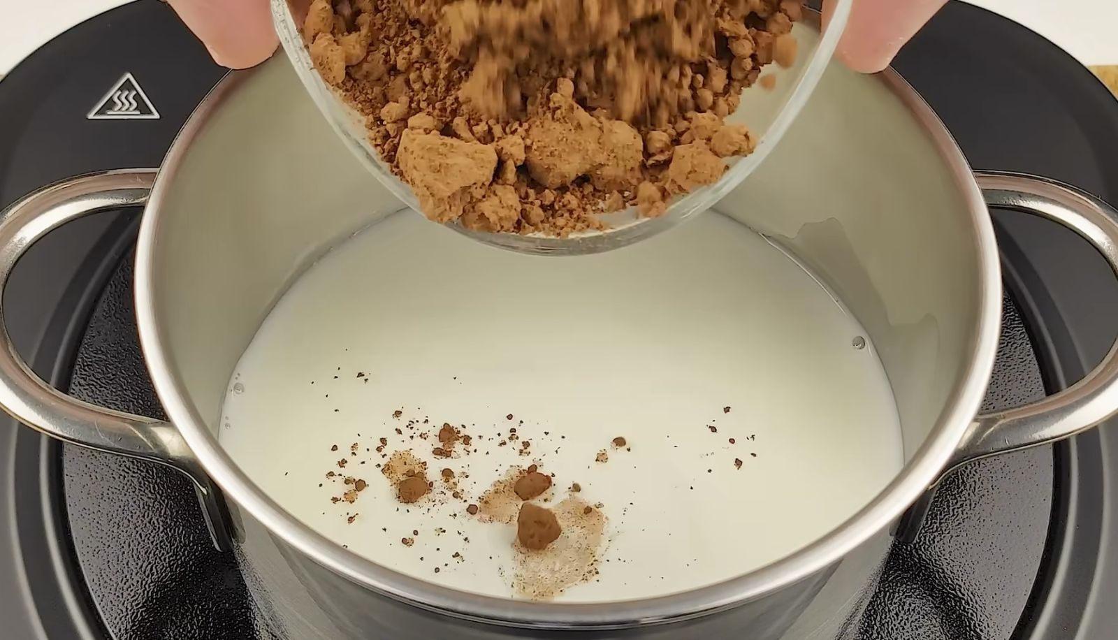 мляко с какао
