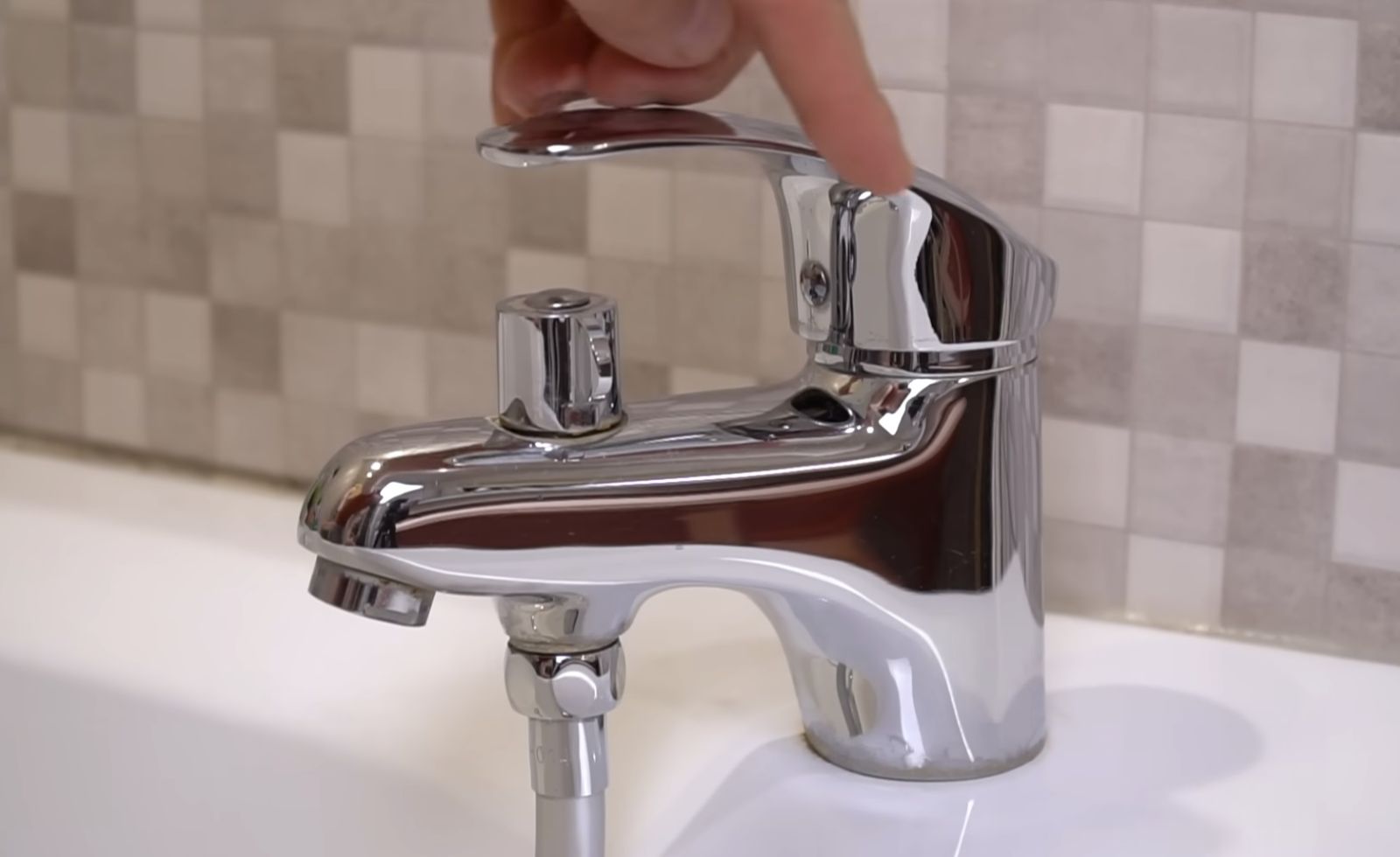 почистен смесител