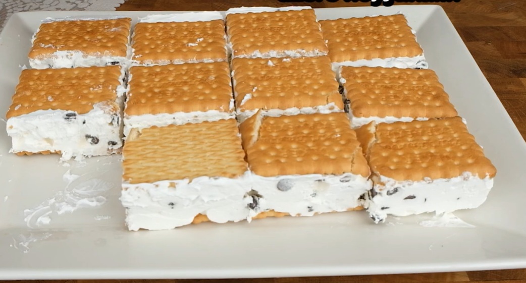 сладоледени петифури