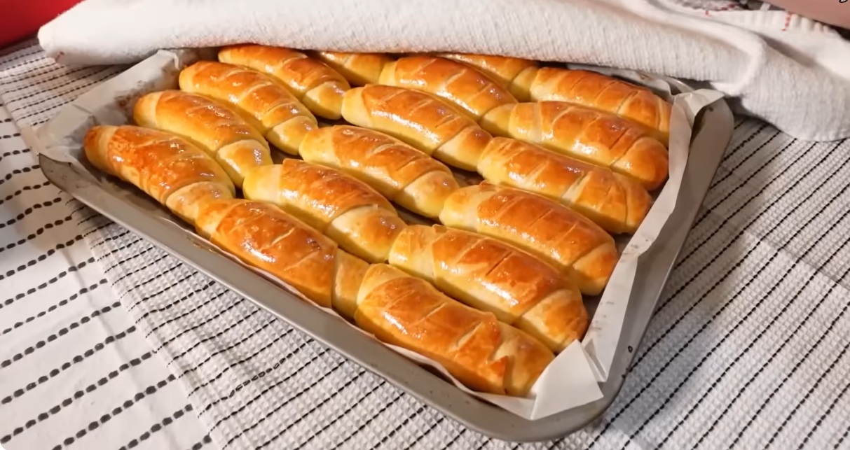 златисти кифлички