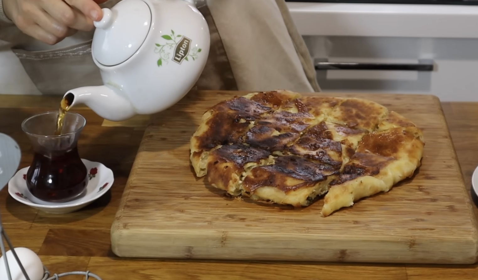 нарязан бюрек