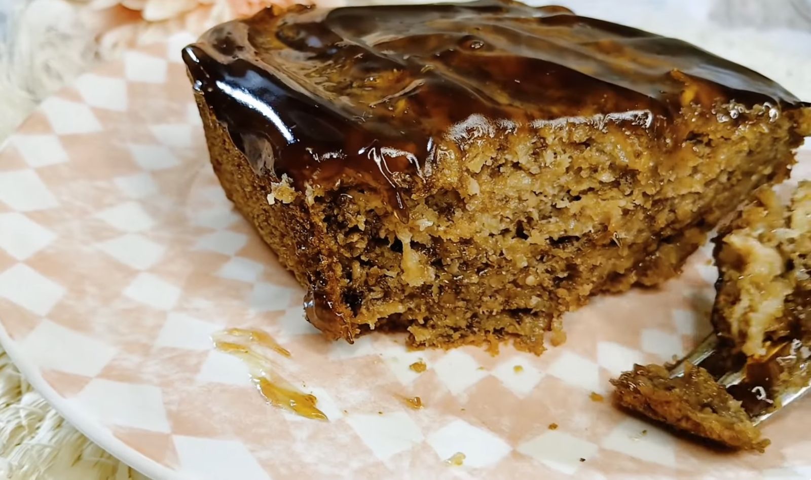 сочен грис сладкиш