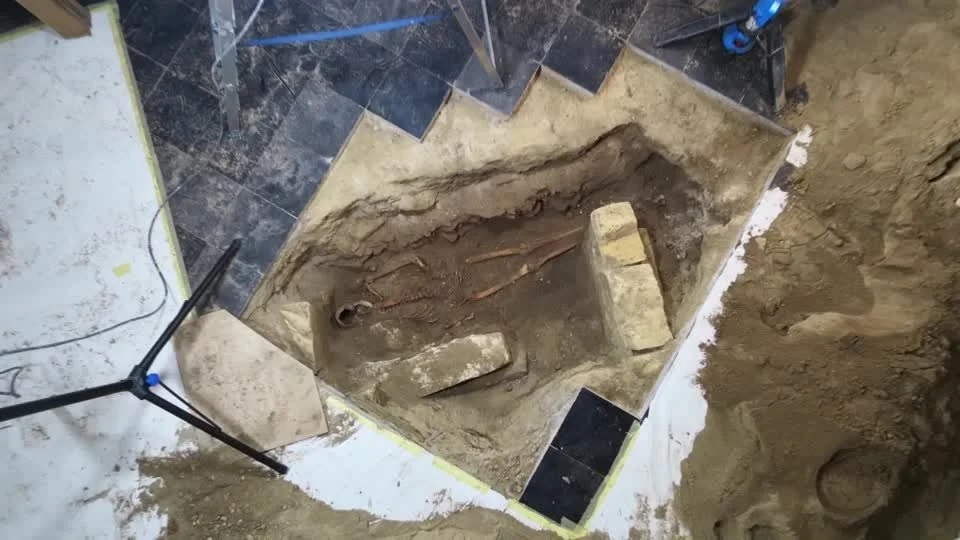 Дартанян гроб