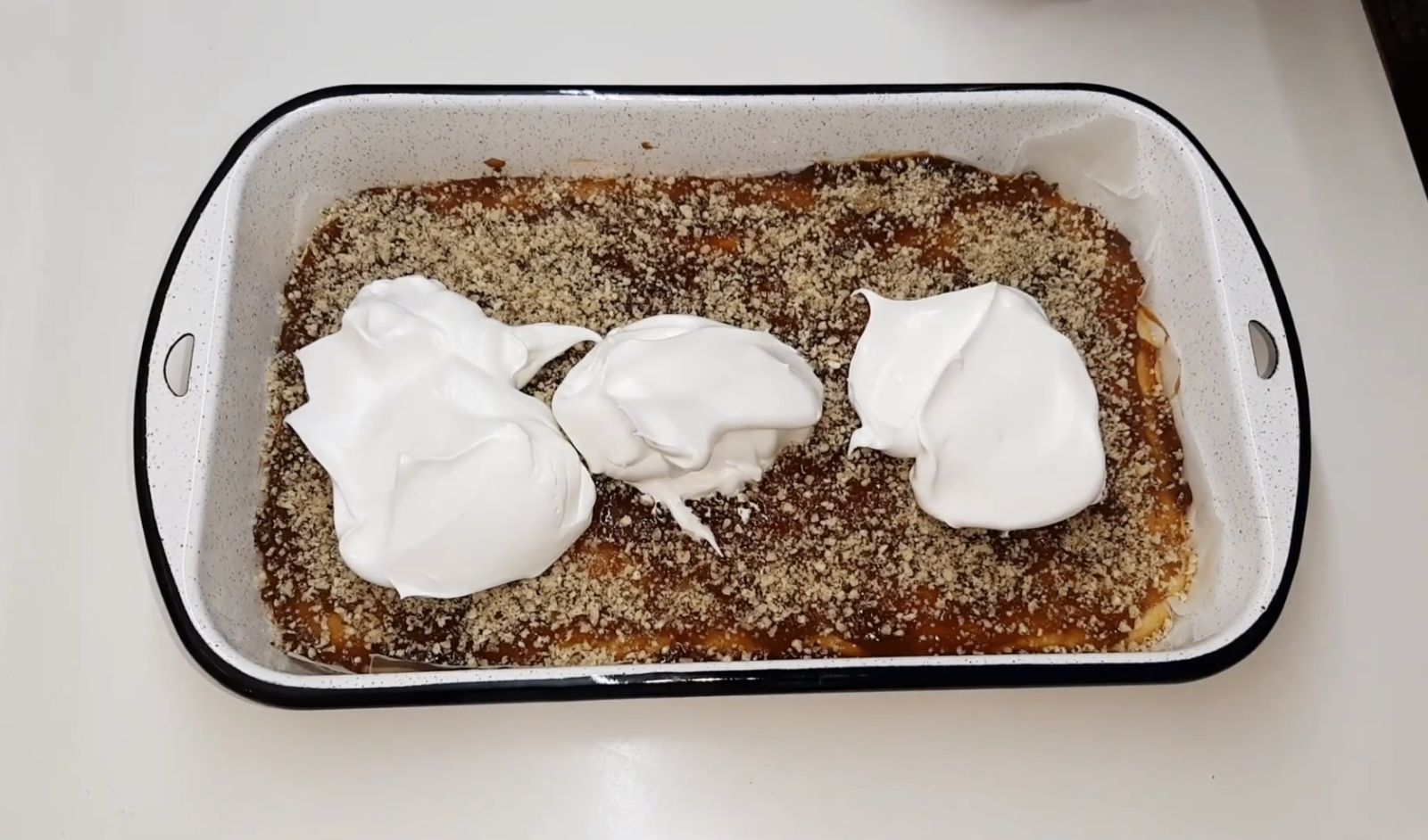 белтъци върху сладкото