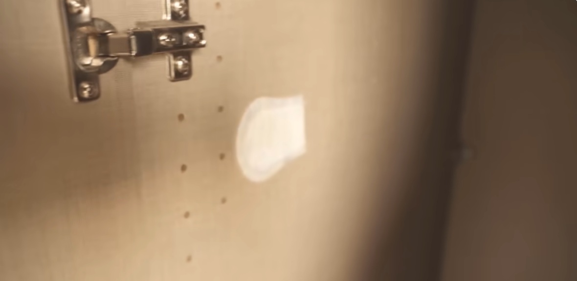 ароматизатор в гардероба