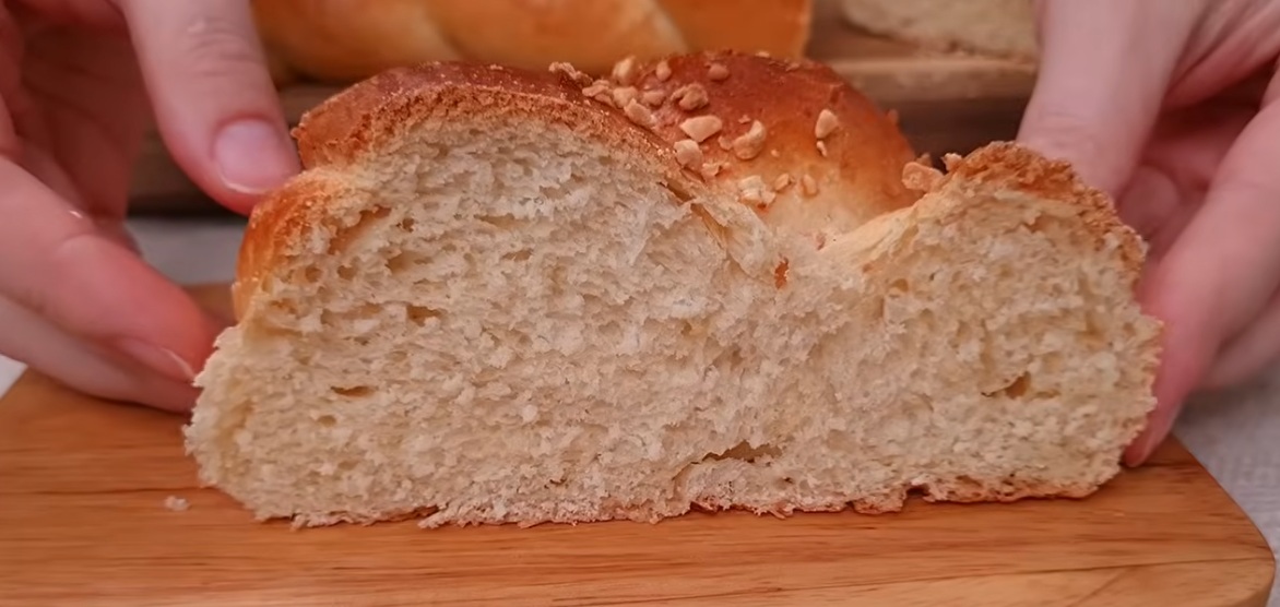 нарязан козунак