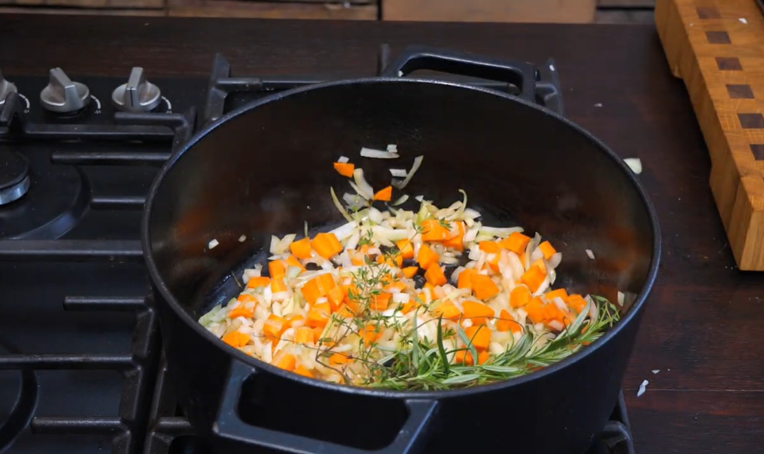 зеленчуци в тенджера