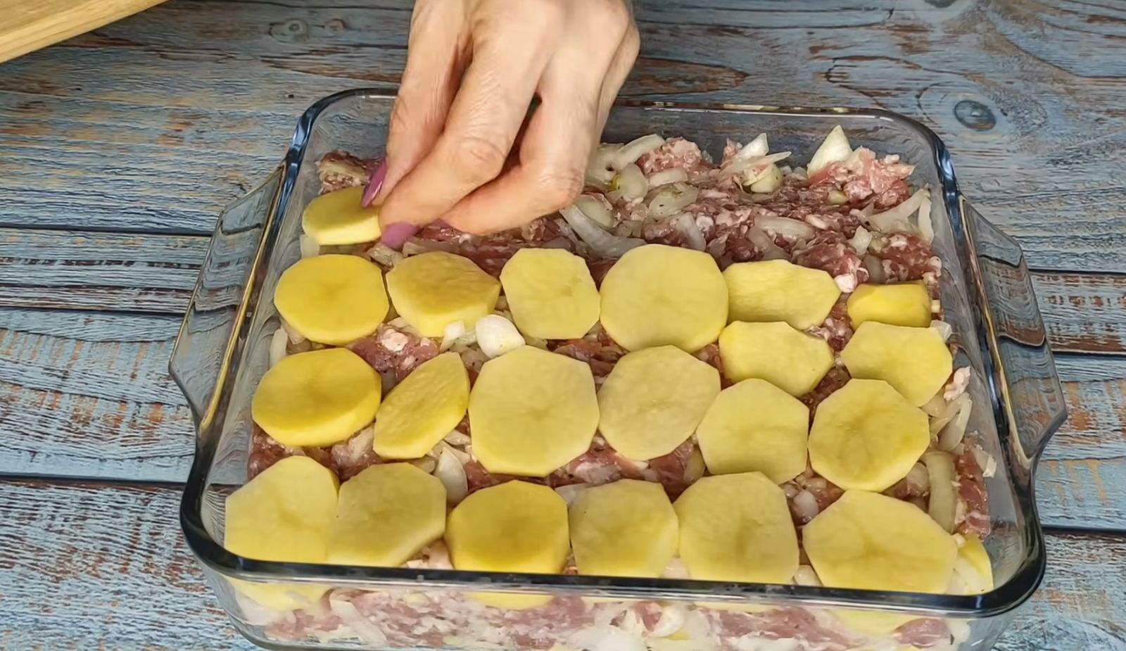 картофи върху каймата