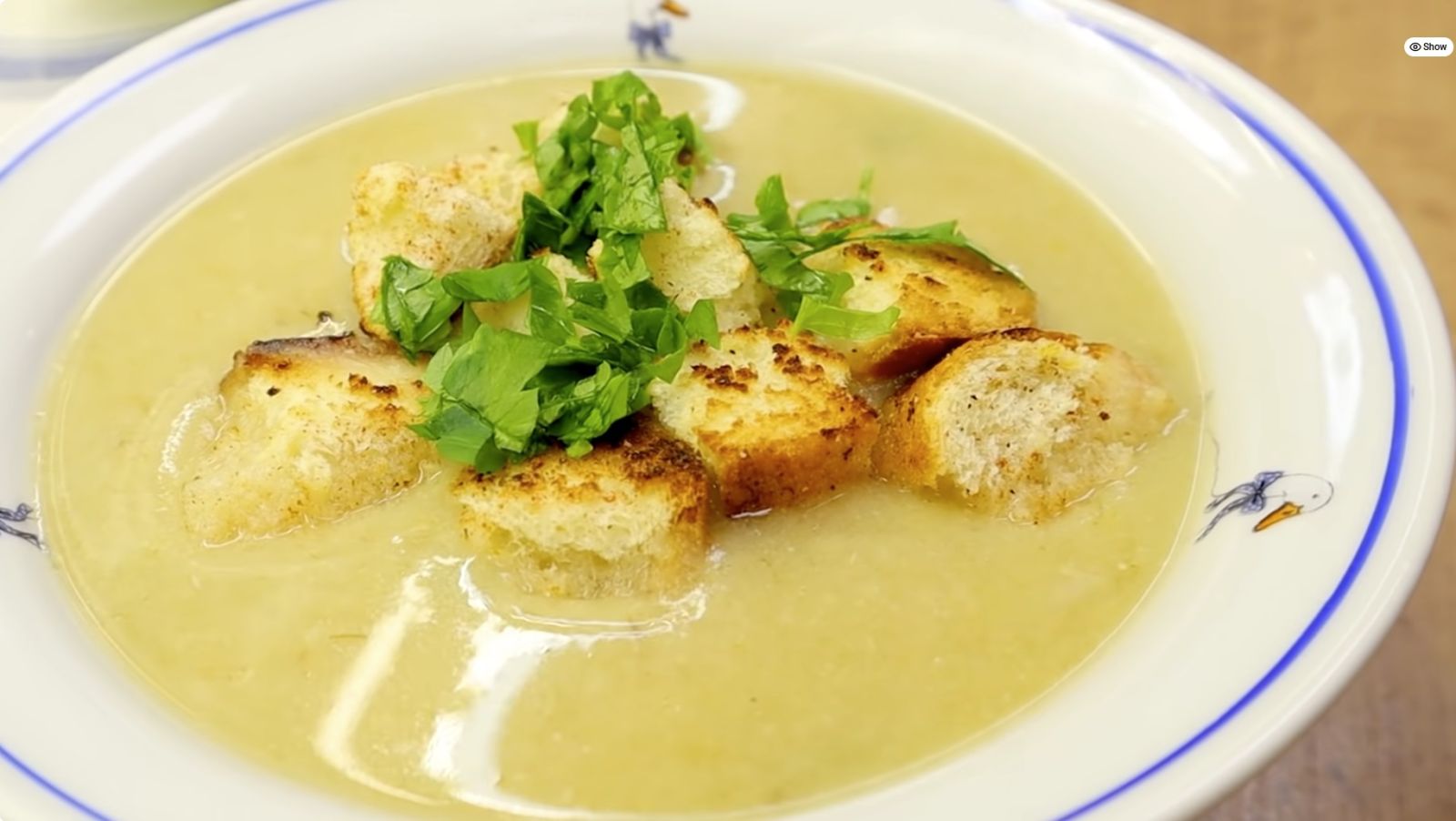 италианска чеснова супа