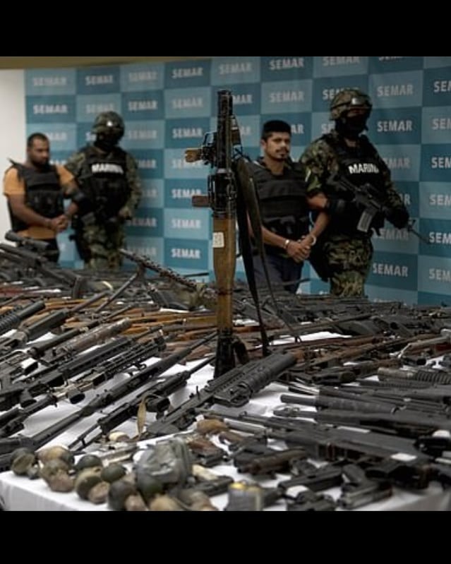  оголен наркокартел 