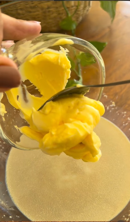 масло в тестото