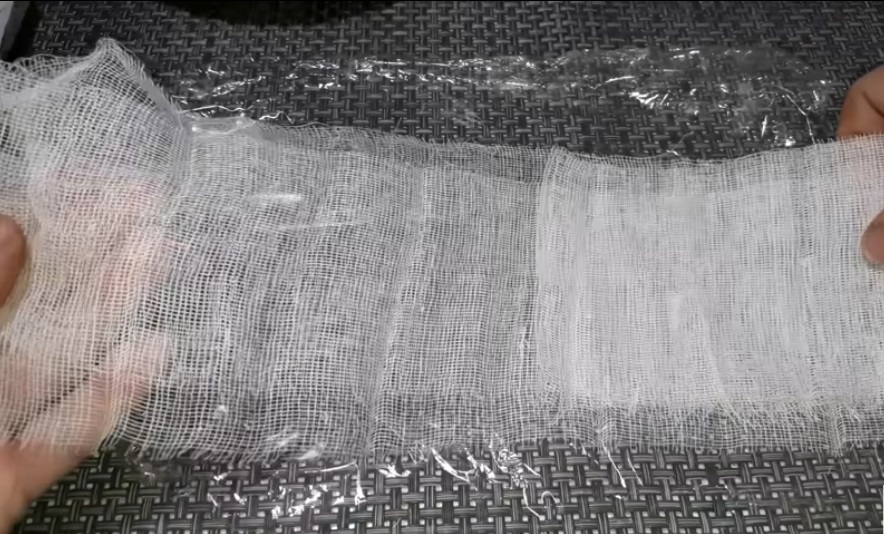 марля върху фолио