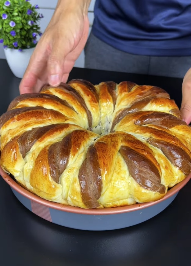 изпечен кралски хляб