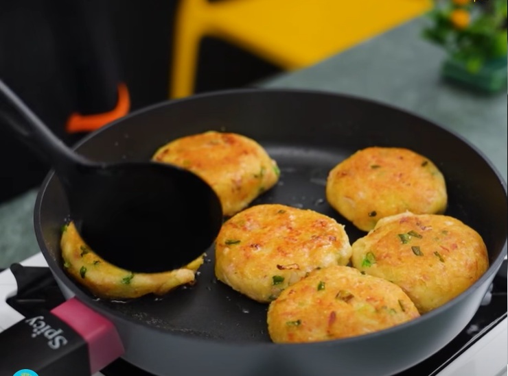 кюфтета риба тон