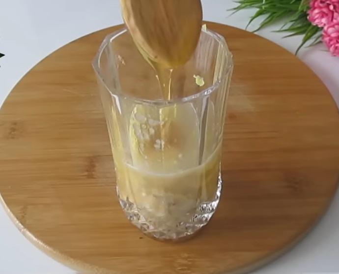 лъжичка мед