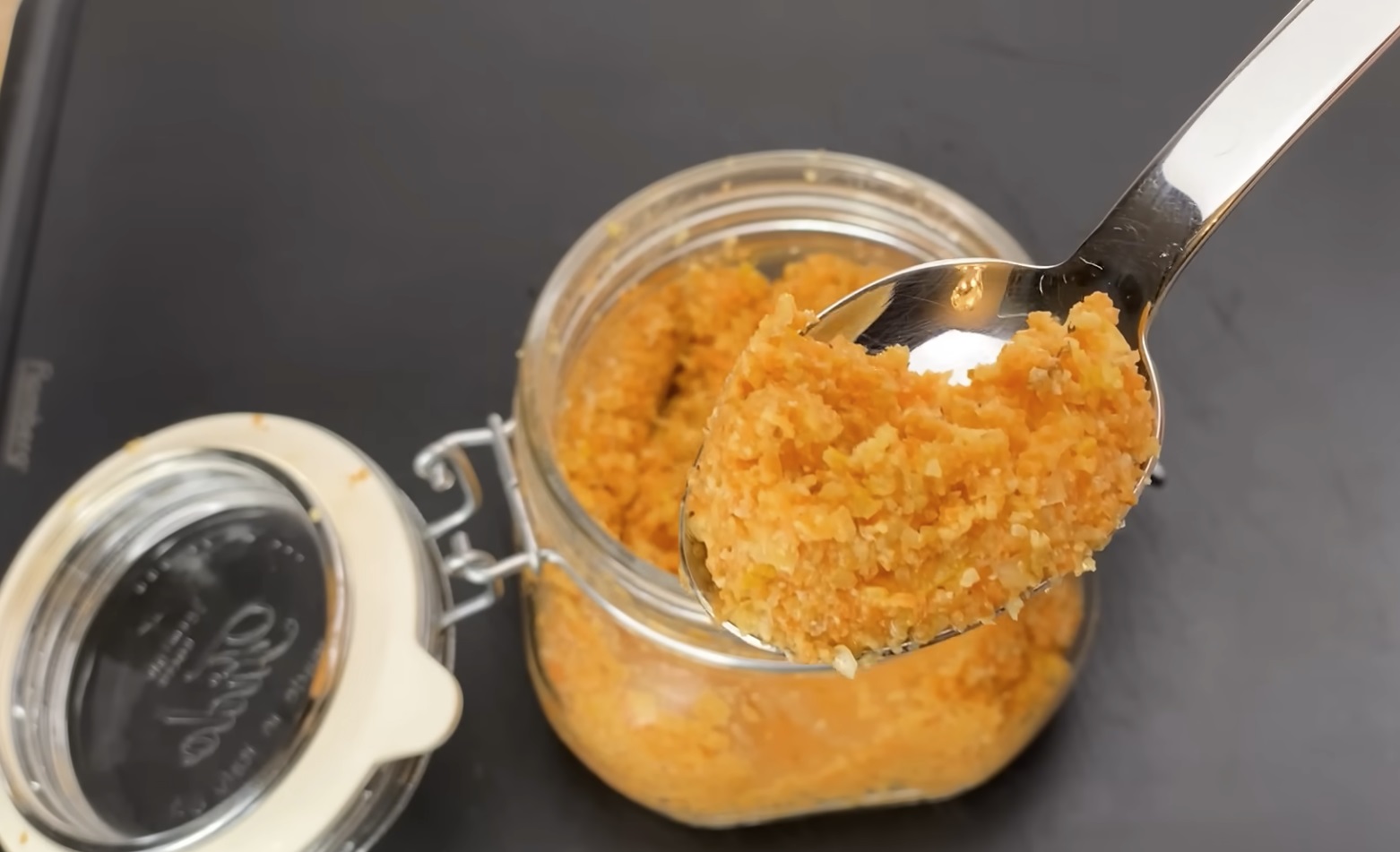 лъжица смес