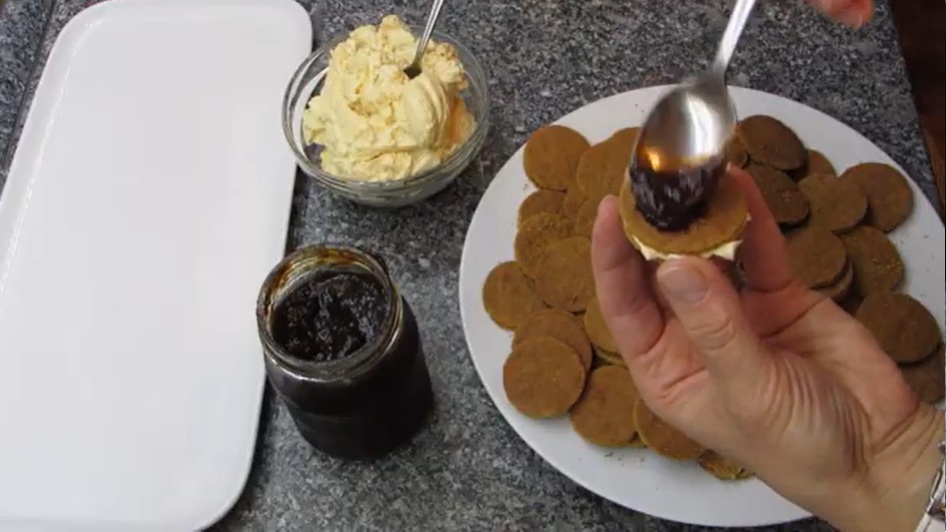 меденки със сладко