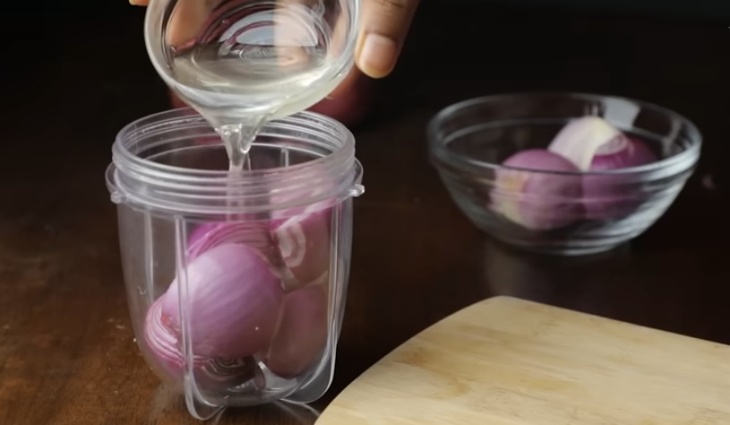 лук с кокосово масло