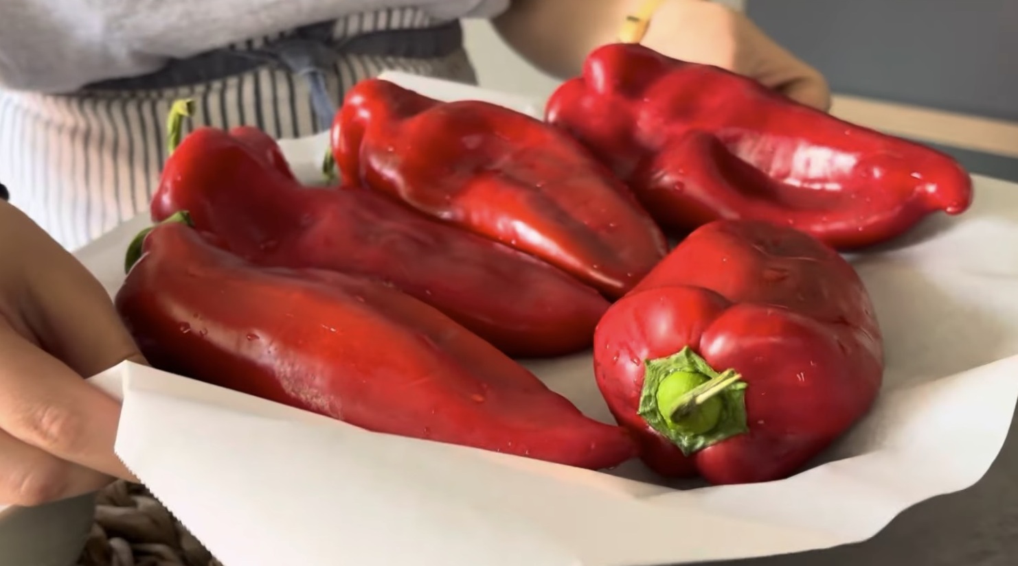 червени чушки