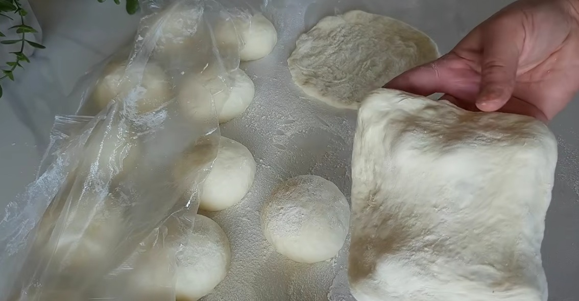 разтягане мекици