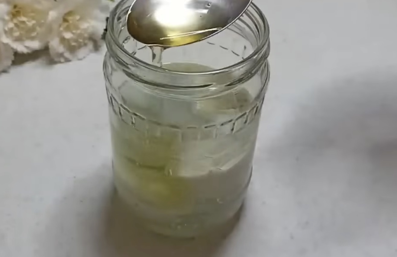 оцет в яйцата