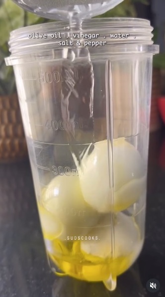яйца с олио