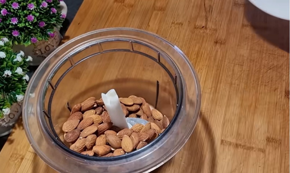 бадеми в блендер