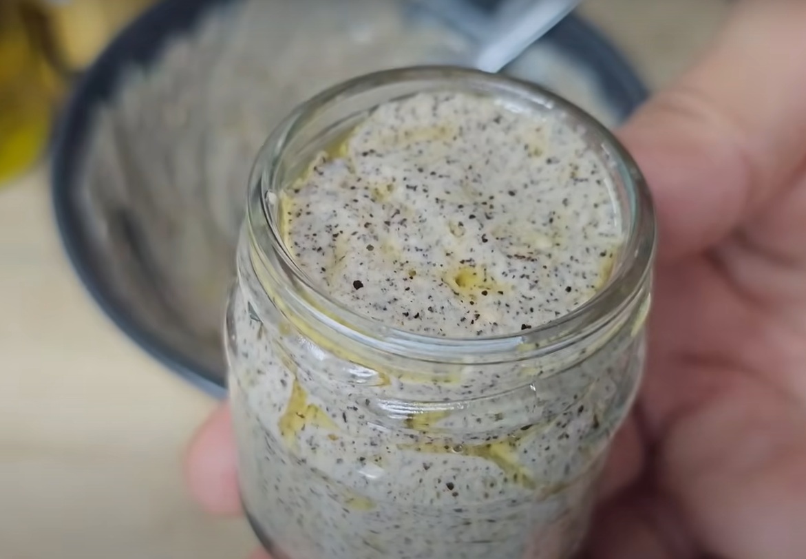 буркан с маска