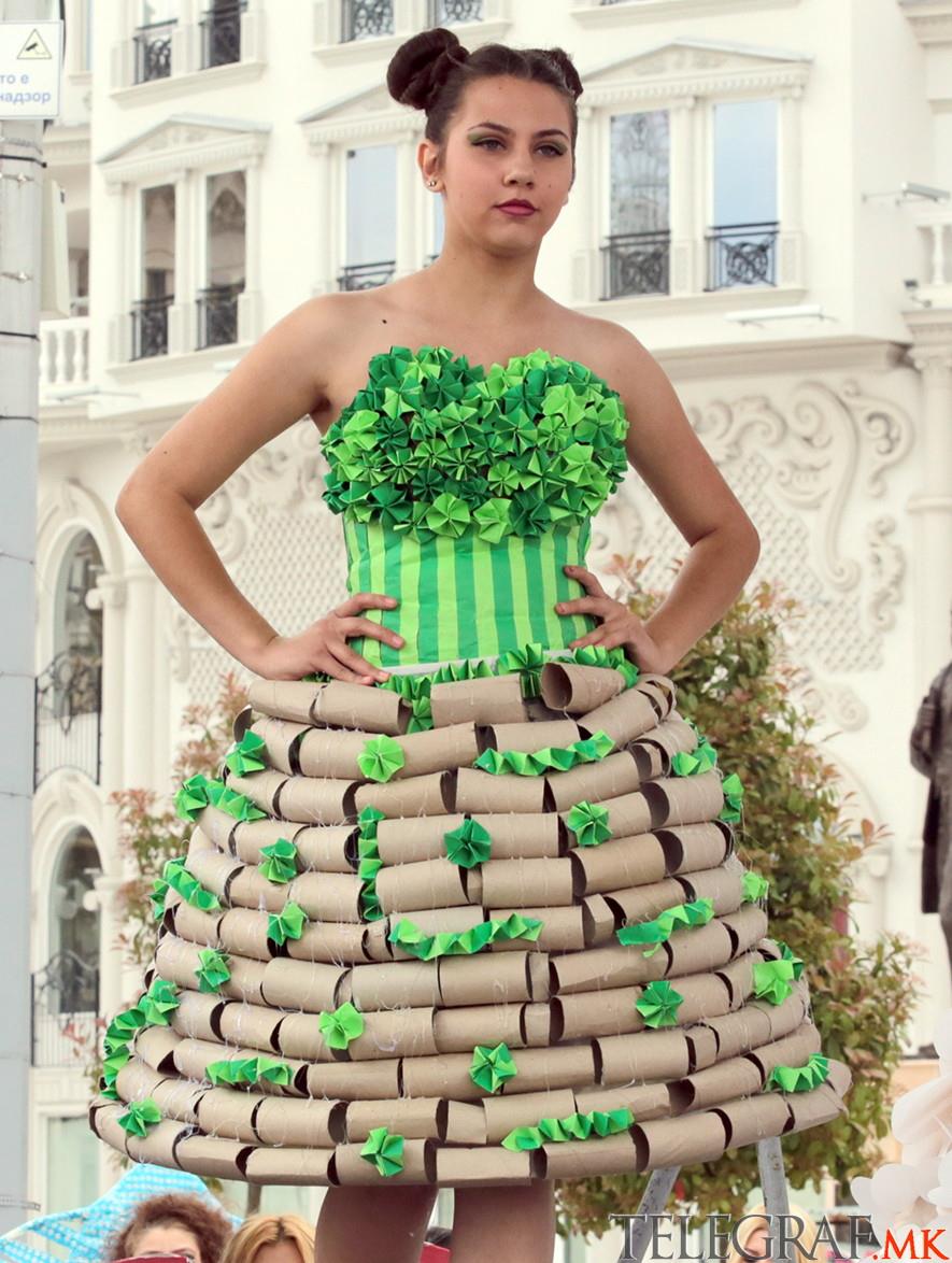 абитуриентски рокли от рециклирани материали
