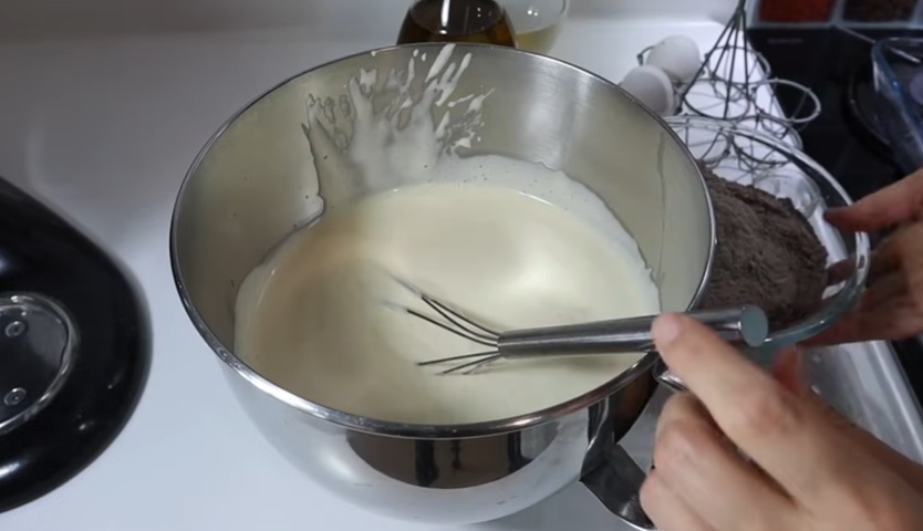 разбити яйца