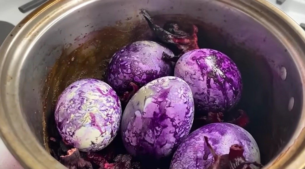  мраморни лилави яйца 