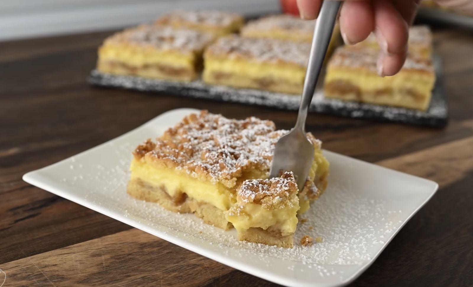 парче ябълкова торта