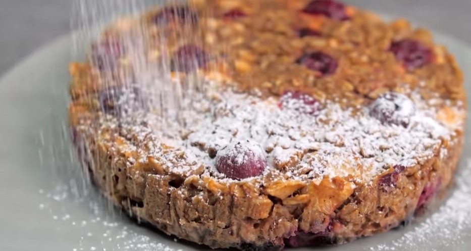  къс с пудра захар 