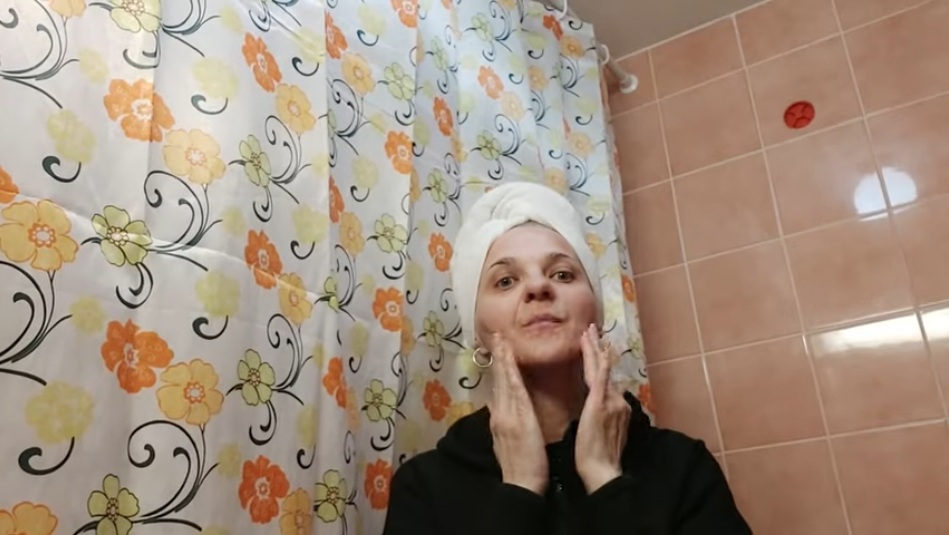 нанасяне оризова маска